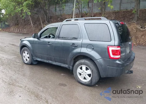 2009 Ford Escape Xlt from USA, damaged, VIN 1FMCU93G19KC14250